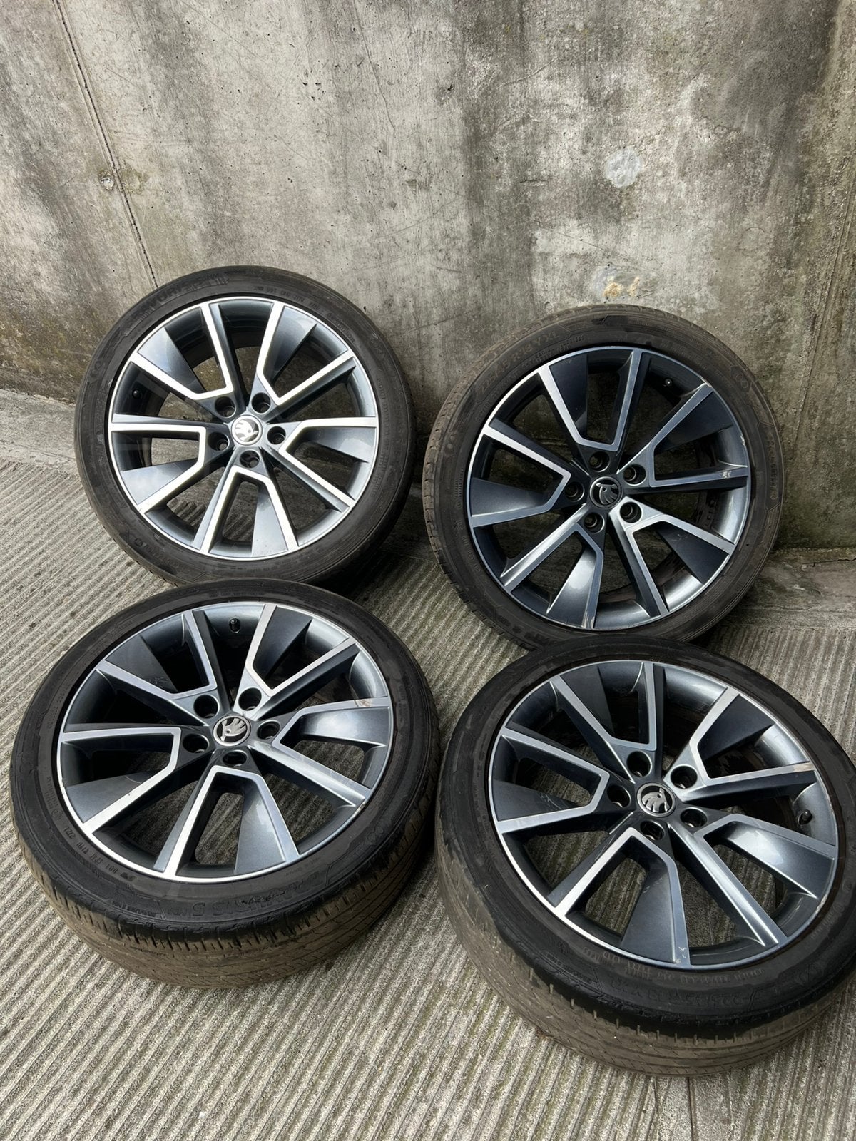 Jantes Skoda/Vw 18”, Autos : Pièces & Accessoires, Enlèvement, Pneu(s)