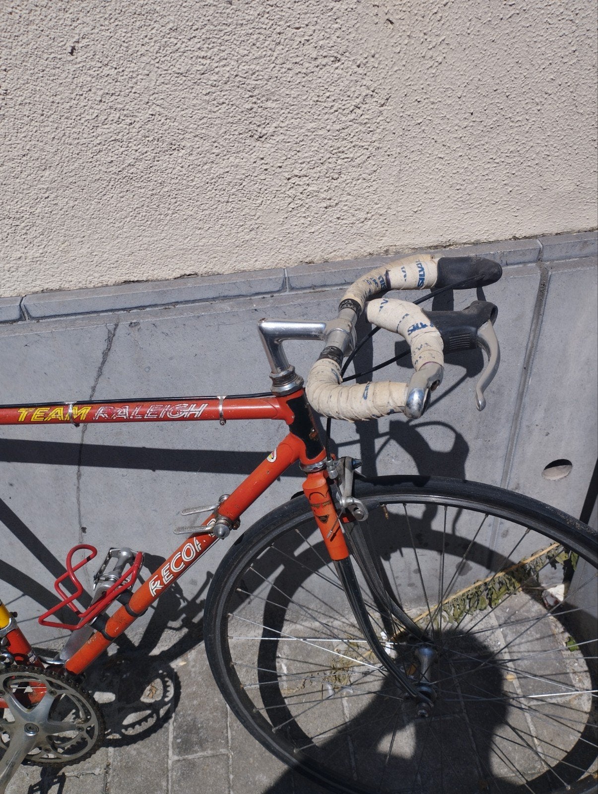 Vélo Raleigh Team, Enlèvement