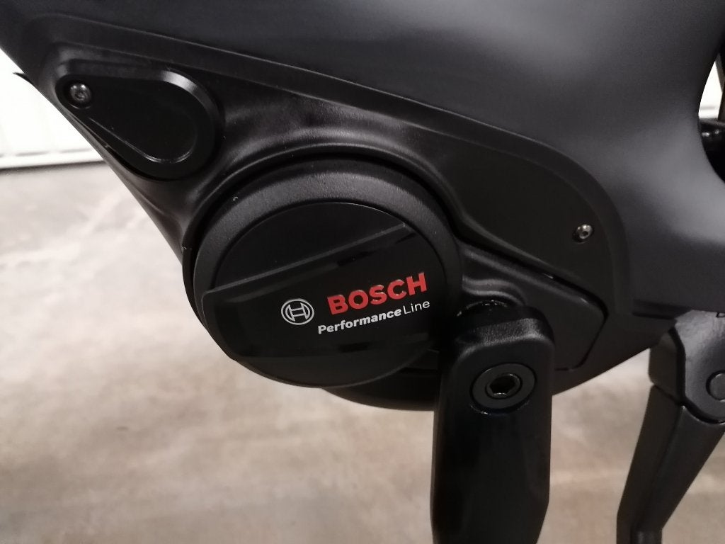 Vélo électrique CUBE TOURING HYBRID ONE 625 EE 250 km impec, Vélos & Vélomoteurs, Neuf, Moins de 47 cm, 50 km par batterie ou plus