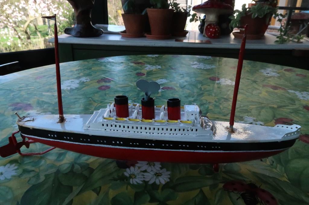 Schip - Blik - Arnold, Hobby en Vrije tijd, Modelbouw | Boten en Schepen, Ophalen of Verzenden, Gebruikt, Overige merken