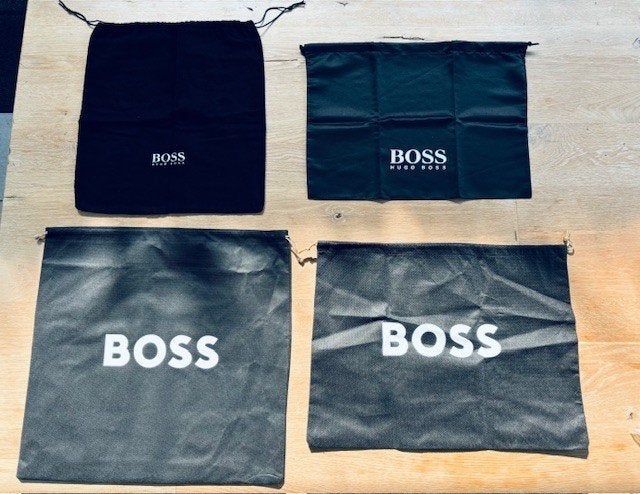 Boss - 4 sacs de rangement noirs, cordon de serrage -Nouveau, Enlèvement ou Envoi, Neuf, Ustensile