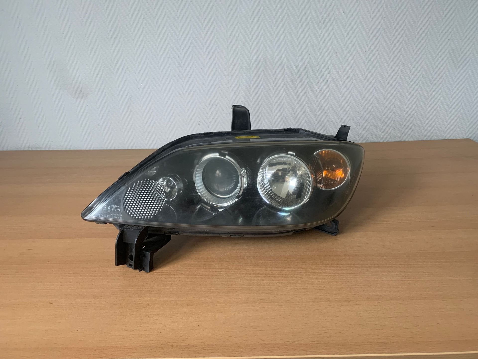 koplamp links mazda 2 met lens 2005 2006 2007 2., Auto-onderdelen, Gebruikt, -, -, Ophalen of Verzenden