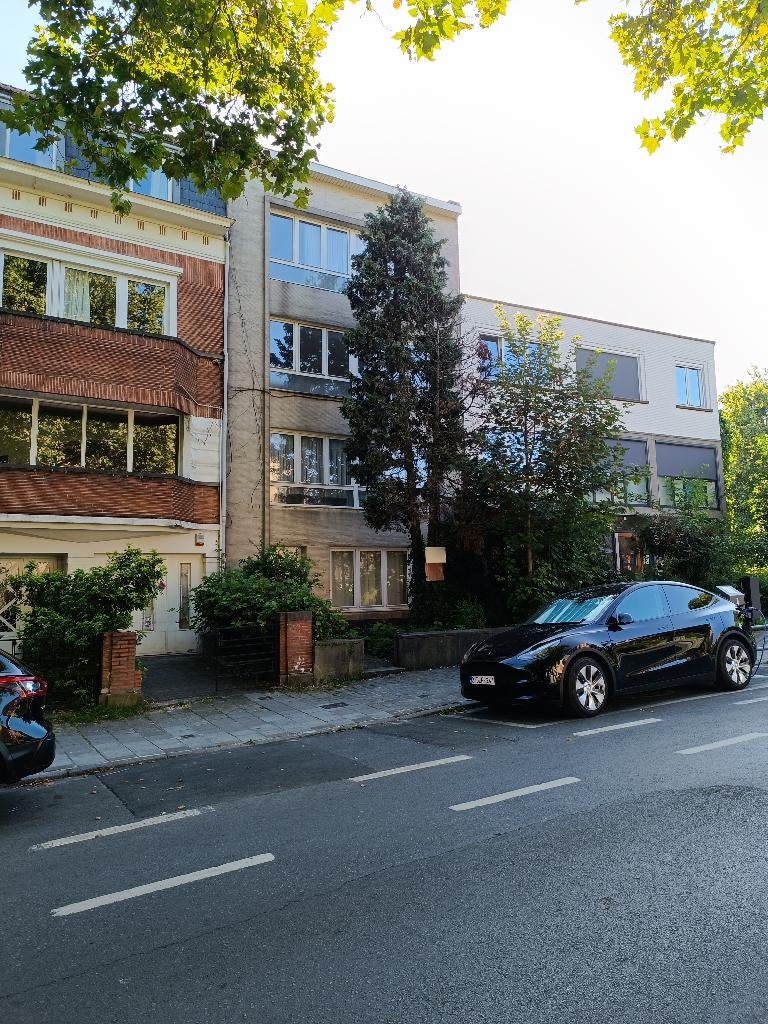 Appartement a vendre Rez-de chaussée avec jardin àSchaerbeek, Bruxelles, 392 kWh/m²/an, 60 m², 1 pièces