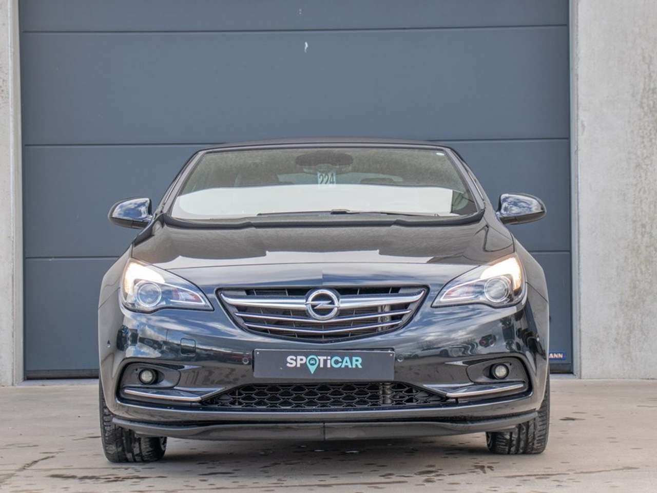 Opel Cascada CABRIO 1.4T 140PK CAMERA|SENSOREN|GPS|, Auto's, Opel, 0 kg, Euro 5, Zwart, Cabriolet