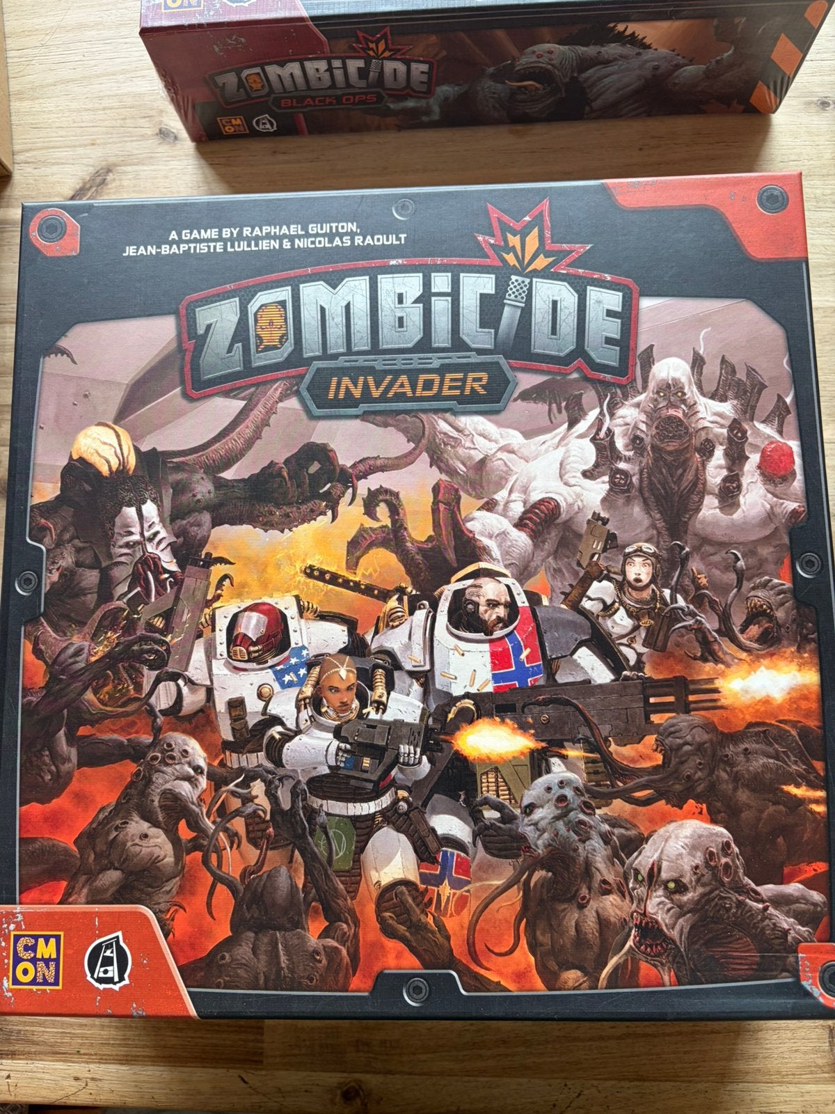 Zombicide Invaders (EN) - Kickstarter + toevoegen, Hobby en Vrije tijd, Ophalen, Zo goed als nieuw
