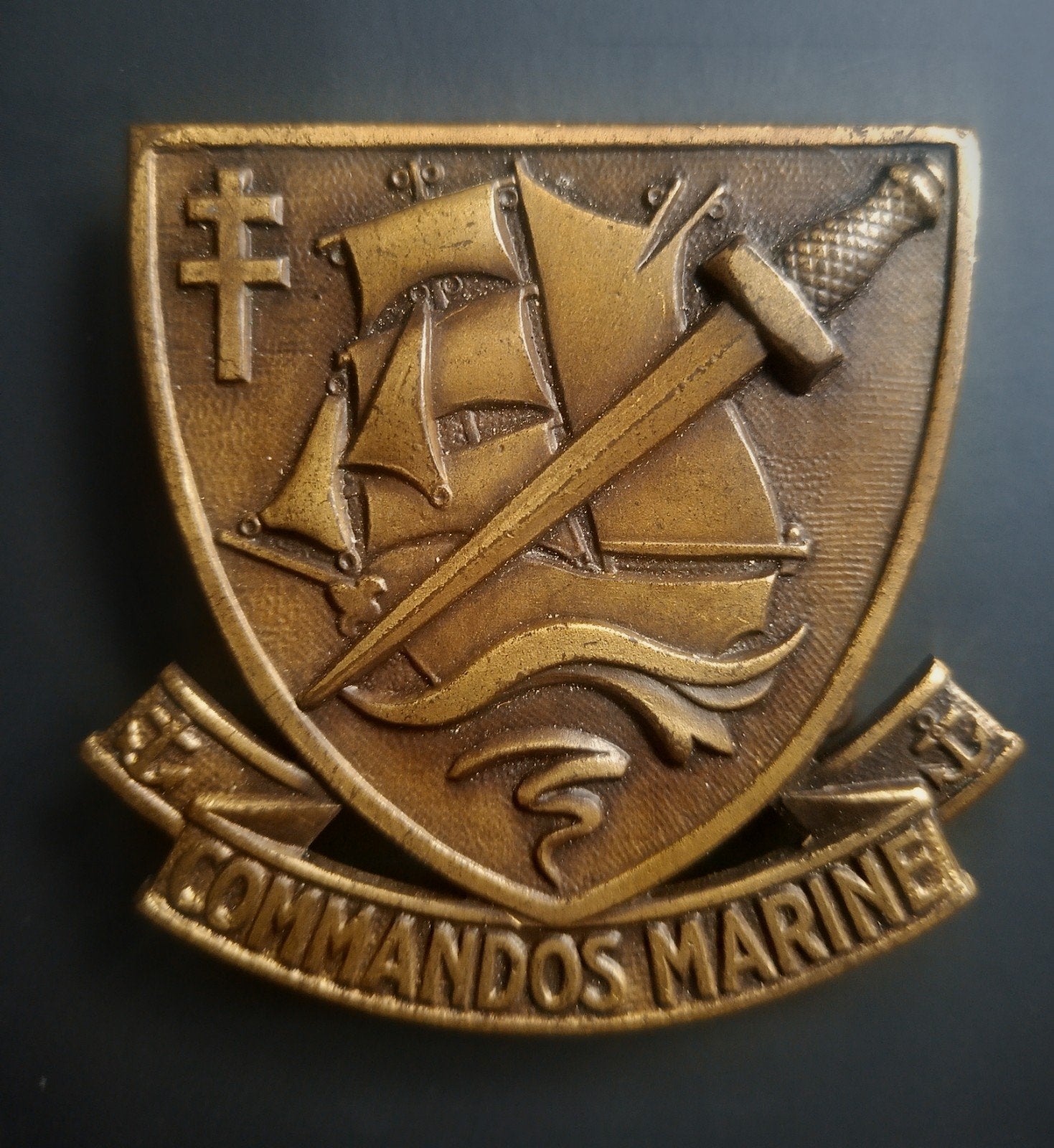Badge de béret des Commandos Marine Drago Paris, Collections, Marine