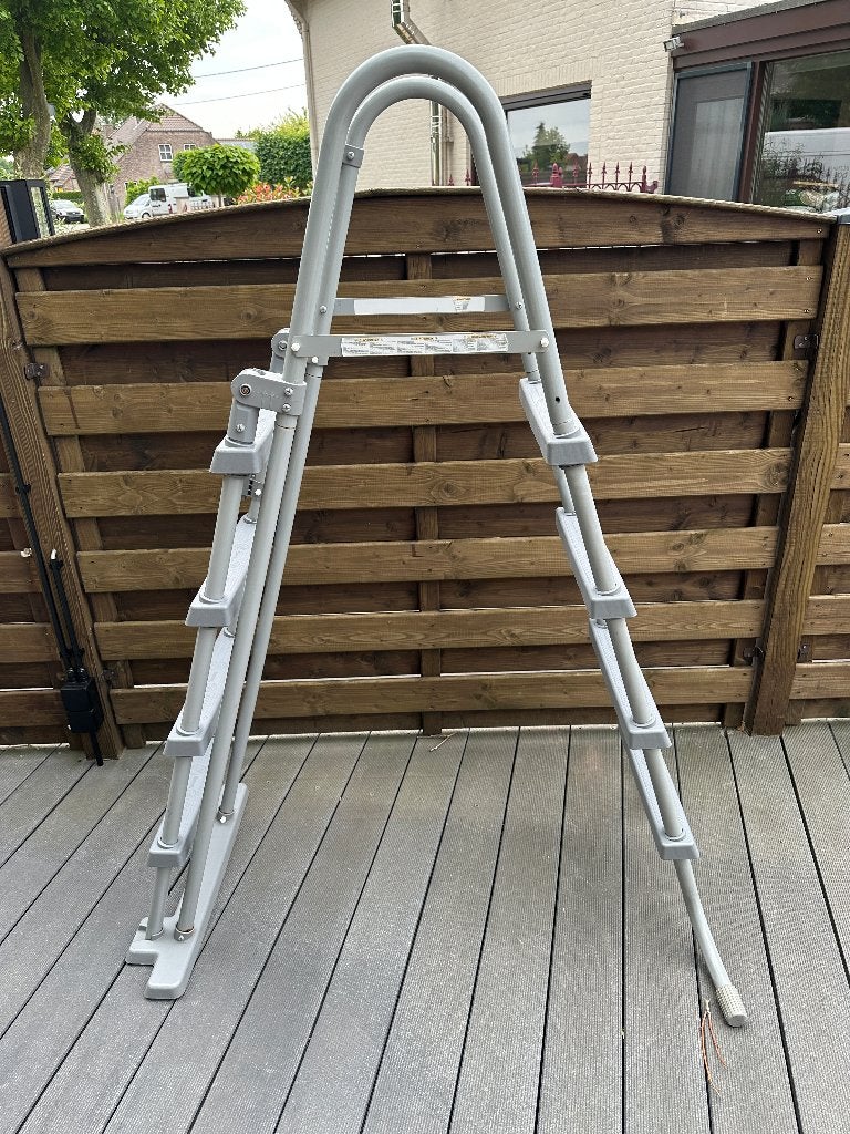 zwembad ladder 120 cm, Ophalen, Gebruikt, Ladder