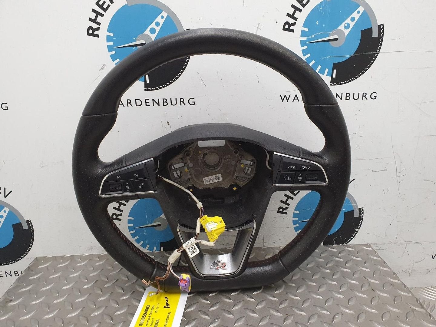 SEAT IBIZA 6P IBIZA FR TECHNOLOGY TSI STUURWIEL 5F0419091R 2, Enlèvement ou Envoi, Utilisé, ARN reconnu