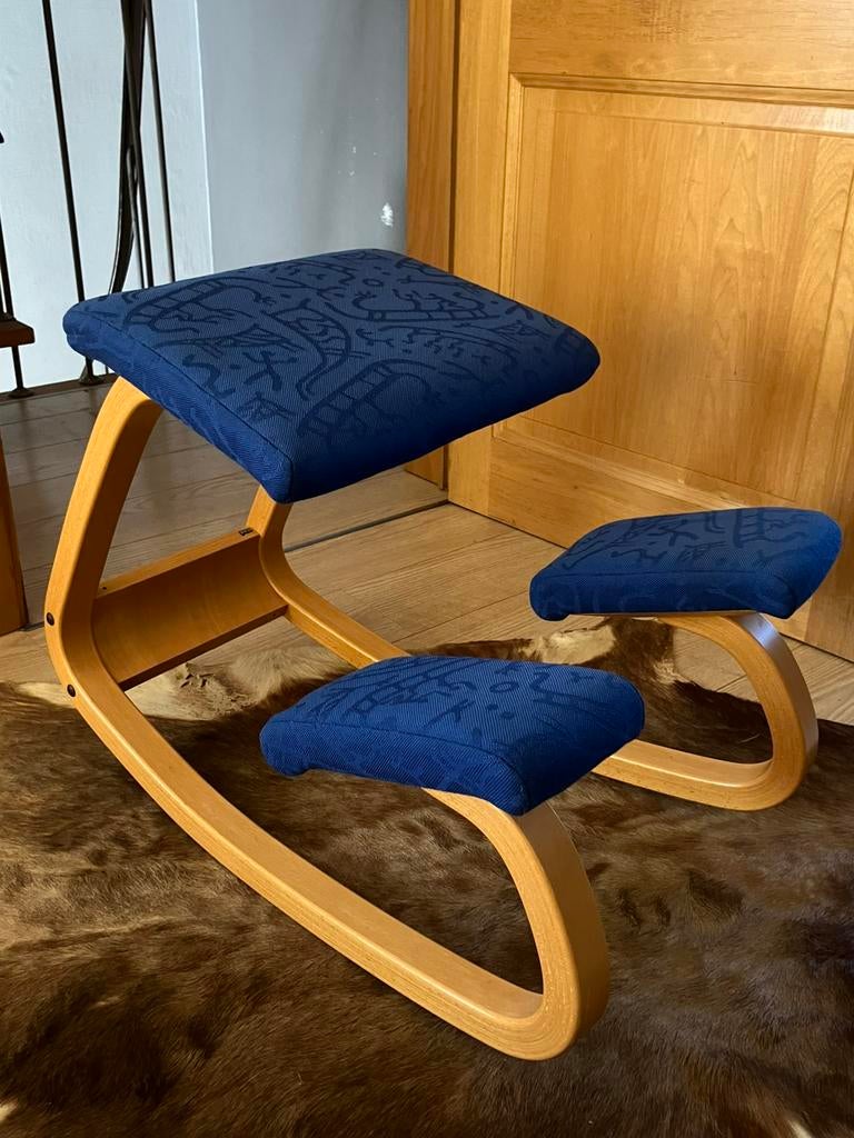 Stokke (Varier) siège assis-genoux : Variable Balans, Enlèvement ou Envoi, Comme neuf, Bleu, Chaise de bureau