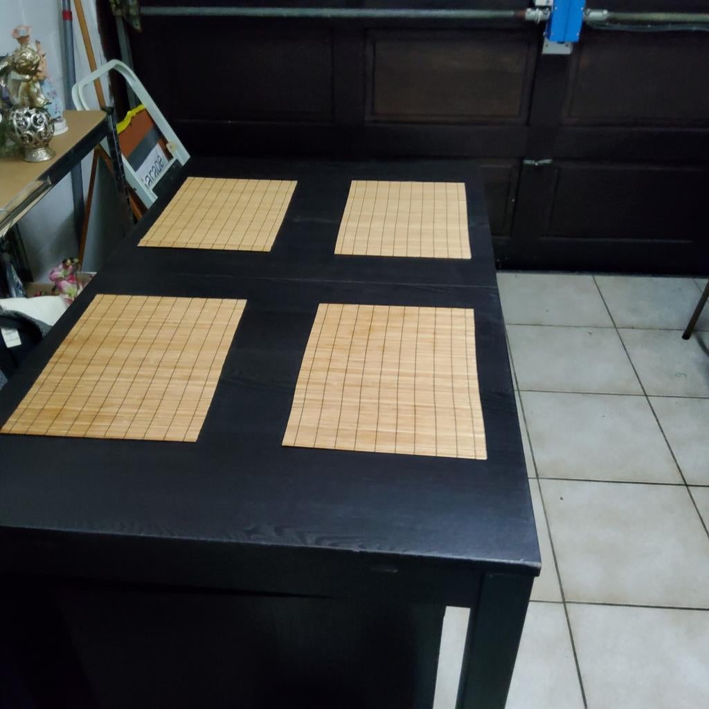 Mooie tafel uittrekbaar met 4 prachtige stoelen, Tuin en Terras, Tuinmeubel-accessoires, Ophalen