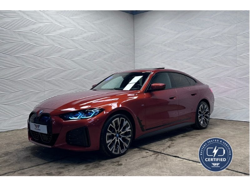 BMW i4 eDrive35*70.3kWh*M-SPORT*INDIVIDUAL*FULL*96.2% SOH*, Autos, I4, Achat, Entreprise, Autres couleurs