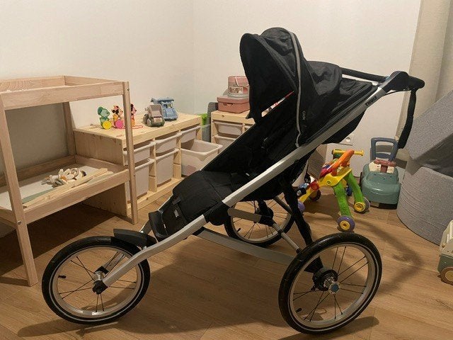 Thule Glide 2 loopbuggy – slechts 3 keer gebruikt, Enfants & Bébés, Poussettes & Combinaisons, Comme neuf, Poussette, Autres marques