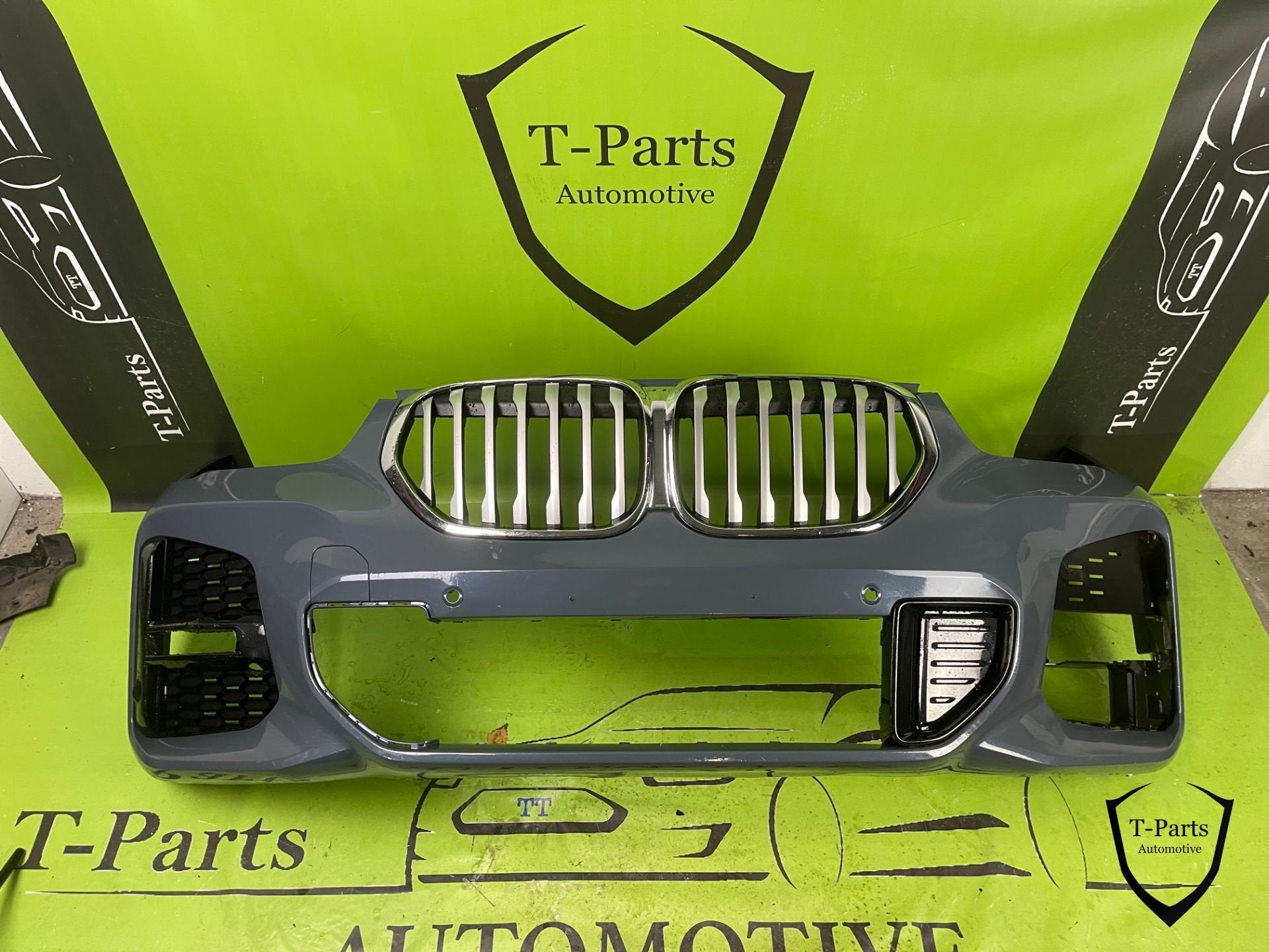 bmw x1 voorbumper bumper m pakket f48, Info@fabrikant.eu, Bumper, BMW, Fabrikantstraat 1
1000 AA  Amsterdam