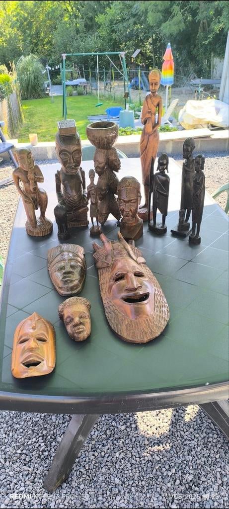 Statue et masque