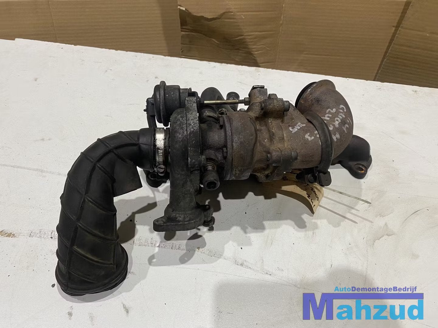 CITROEN C3 1.4 HDI 8HZ Turbo uitlaatspruitstuk KP35487599, Citroën, Stellantis N.V., Utilisé, Taurusavenue 1
2132 LS  Hoofddorp, NL