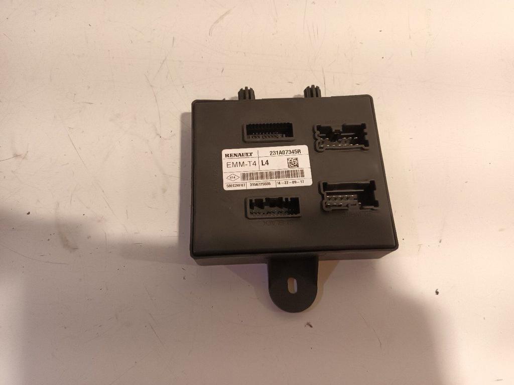 Computer climate control Smart Fortwo, Onderdelen@venauto.nl, Van der Ven Autorecycling B.V., Gebruikt, Ettenseweg 76, 4706 PB Roosendaal, The Netherlands