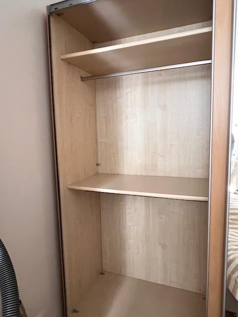 Kleerkast B 300 x H223 x D62, Ophalen, Gebruikt, 200 cm of meer, Met plank(en)