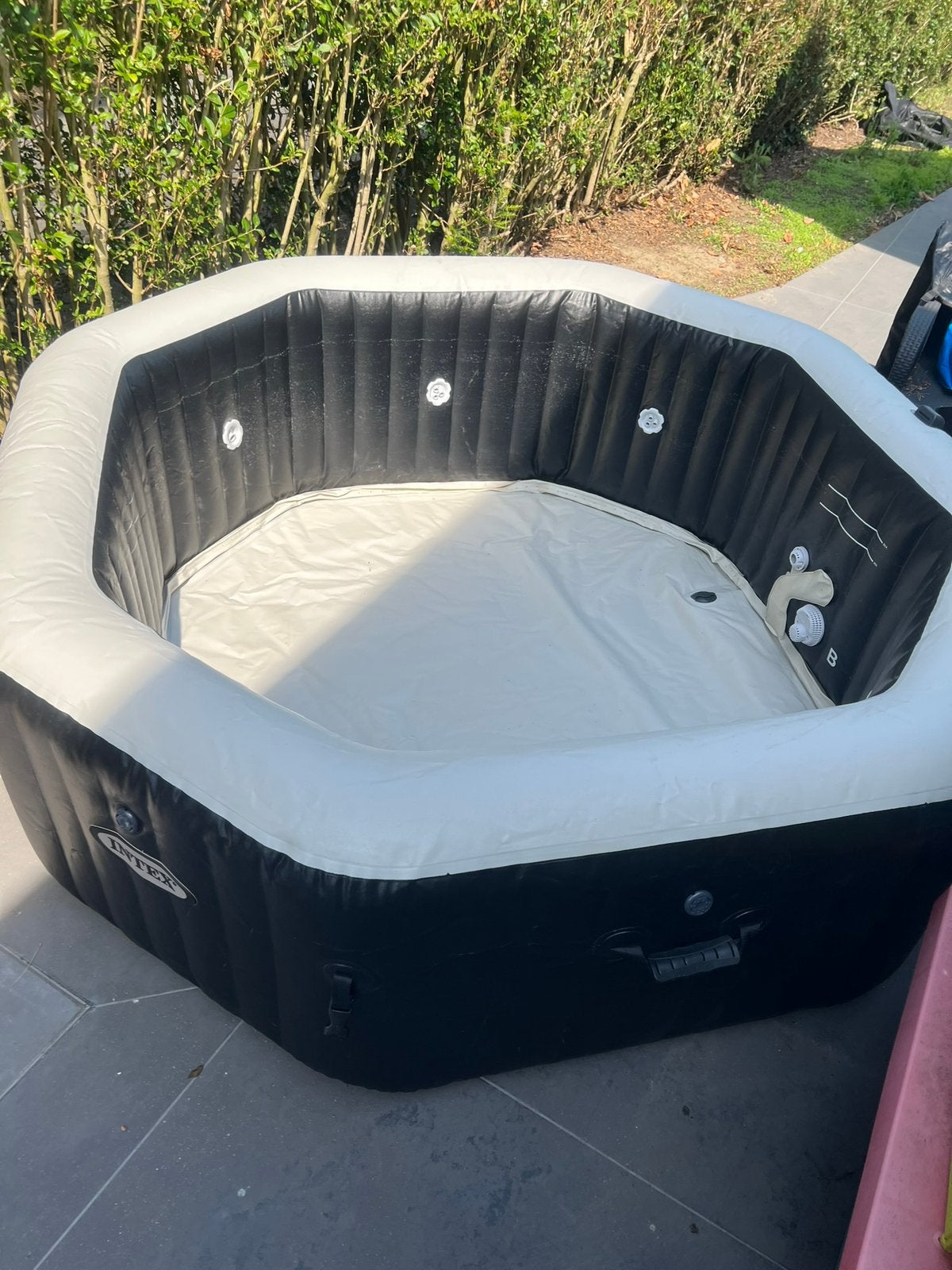 Jaccuzi intex 6 personne, Tuin en Terras, Bubbelbaden en Hottubs, Ophalen, Gebruikt
