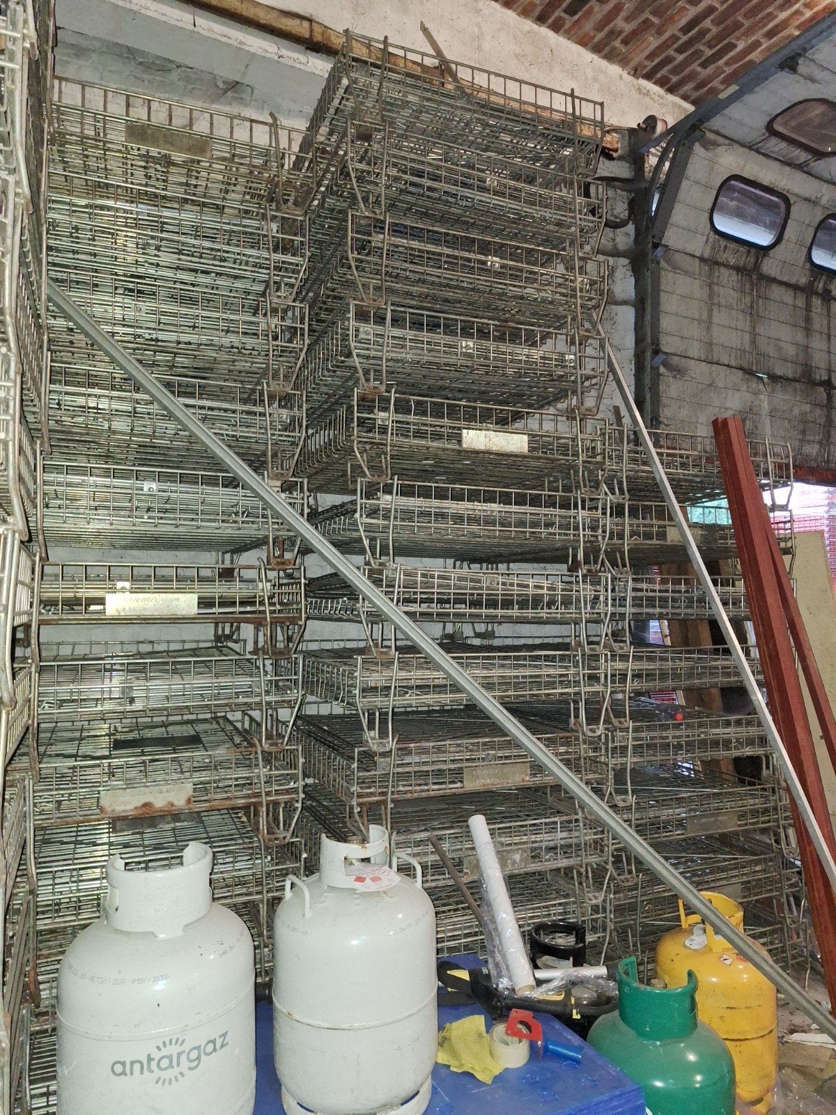 bak 1m1.21 m galvanized, Zakelijke goederen, Kantoor en Winkelinrichting | Onderdelen, Ophalen of Verzenden