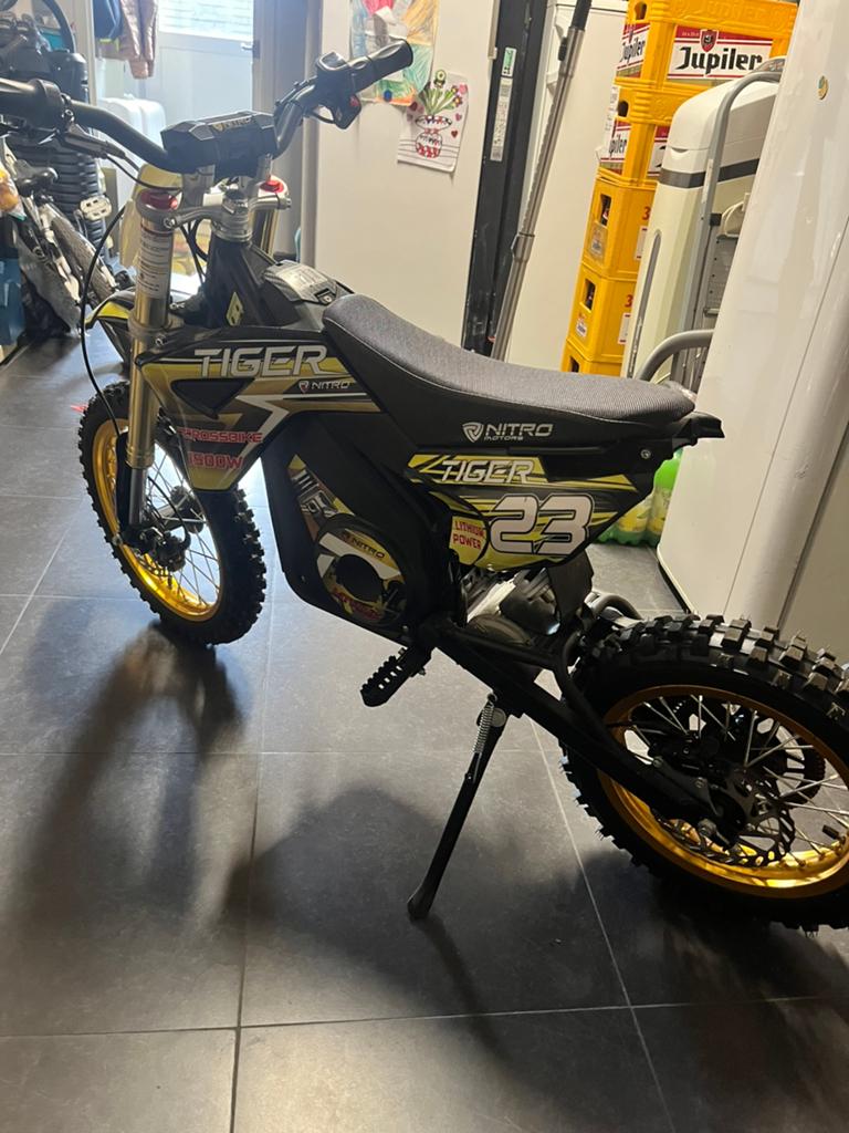 Elektrische dirtbike, Vélos & Vélomoteurs, Mini Bikes, Midi Bikes & Pit Bikes, Comme neuf, Dirt Bike, Enlèvement
