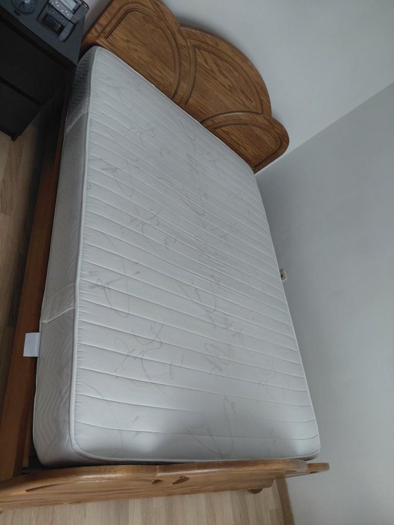 Bed in bruin - zonder matras, Huis en Inrichting, Ophalen, Bruin, Tweepersoons, Zo goed als nieuw