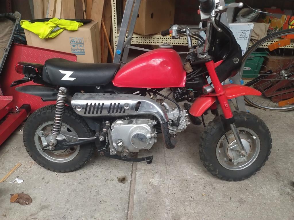 Lifan Monkey 110cc Z50R replica, Vélos & Vélomoteurs, Mini Bikes, Midi Bikes & Pit Bikes, Utilisé, Pit Bike, Enlèvement
