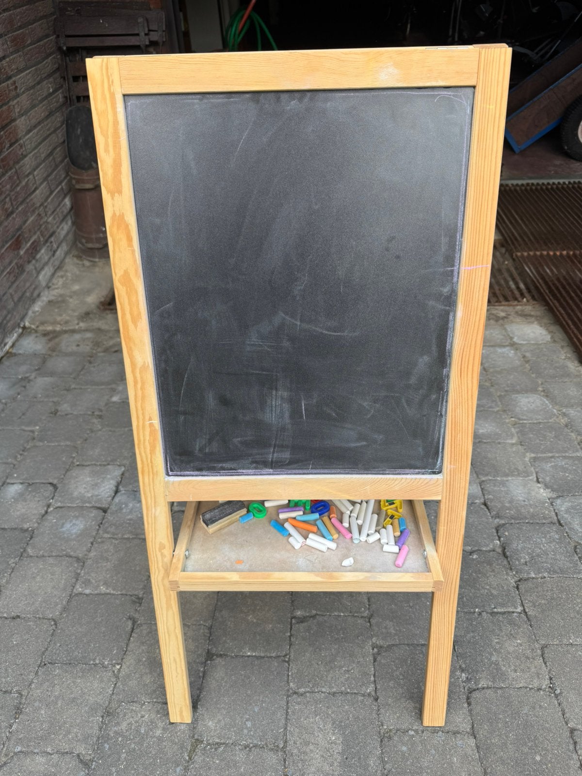 Magneetbord krijtbord, Ophalen, Zo goed als nieuw, Krijtbord