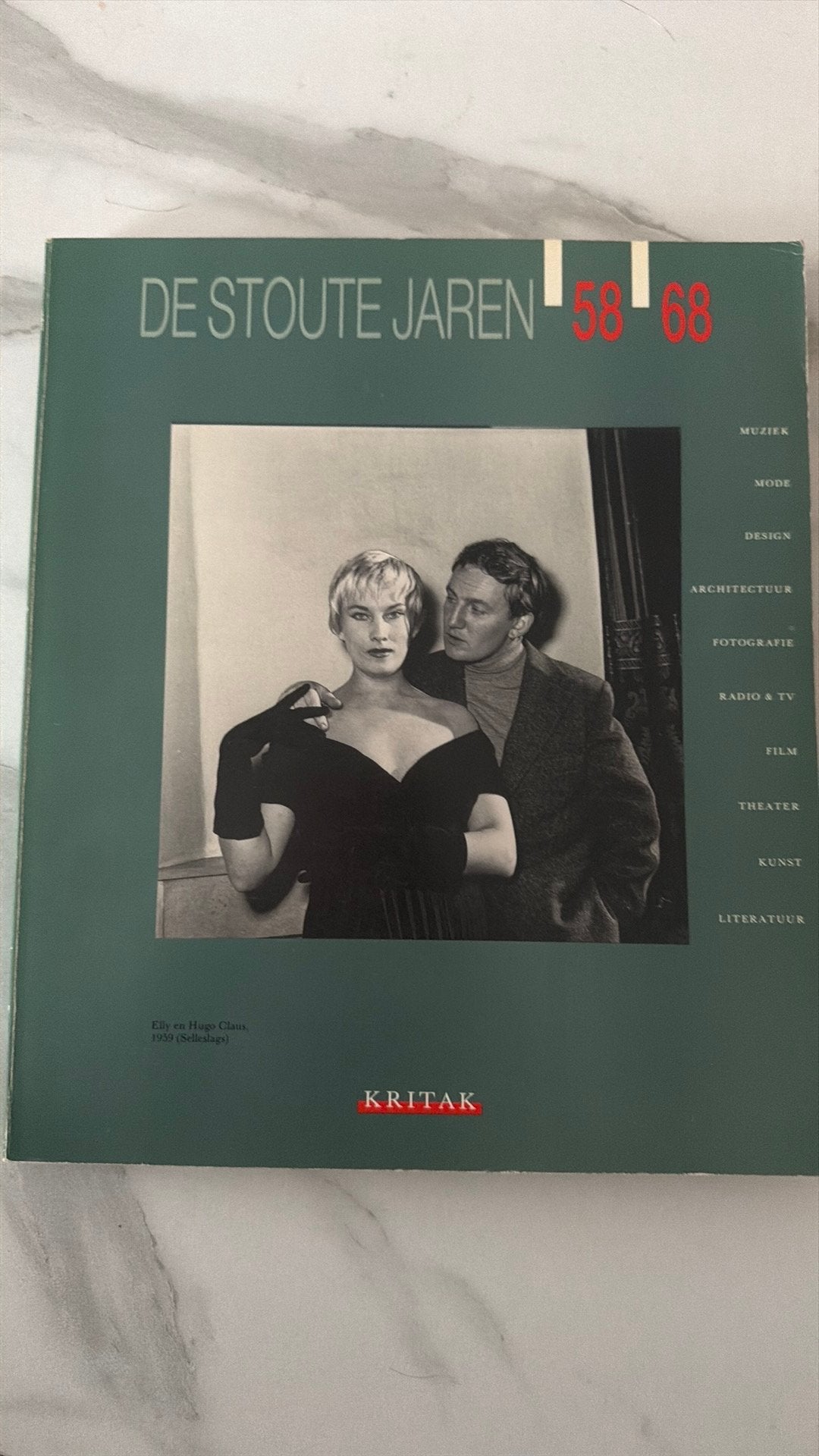 De stoute jaren 58 68 hugo claus kritak muziek design, Ophalen of Verzenden, Zo goed als nieuw