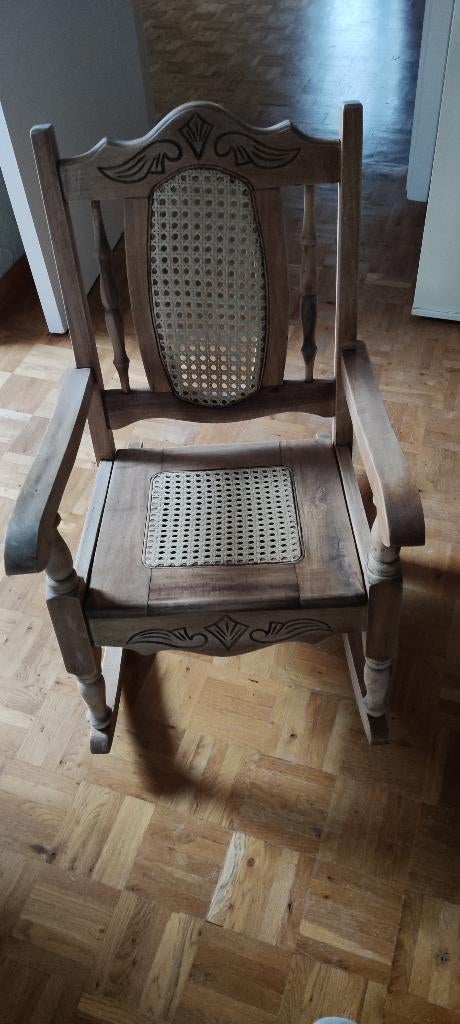 Schommelstoel voor kinderen, Ophalen