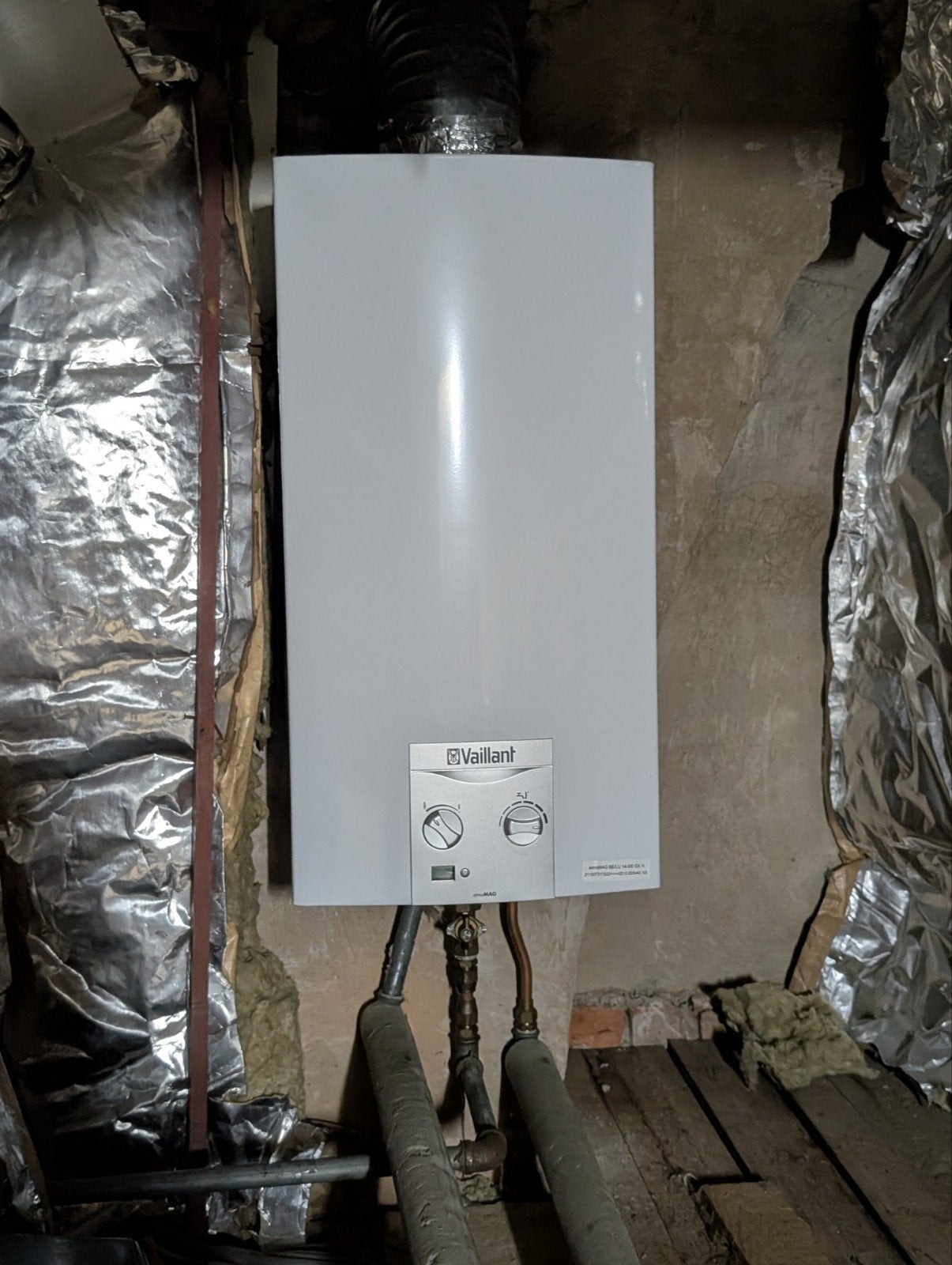 Vaillant doorstroomboiler voor douche of bad, Ophalen