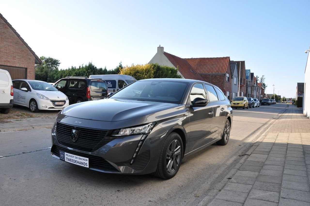Peugeot 308 SW ALLURE * AS NEW * (bj 2023, automaat), Gebruikt, Euro 6, 1199 cc, Automatische klimaatregeling