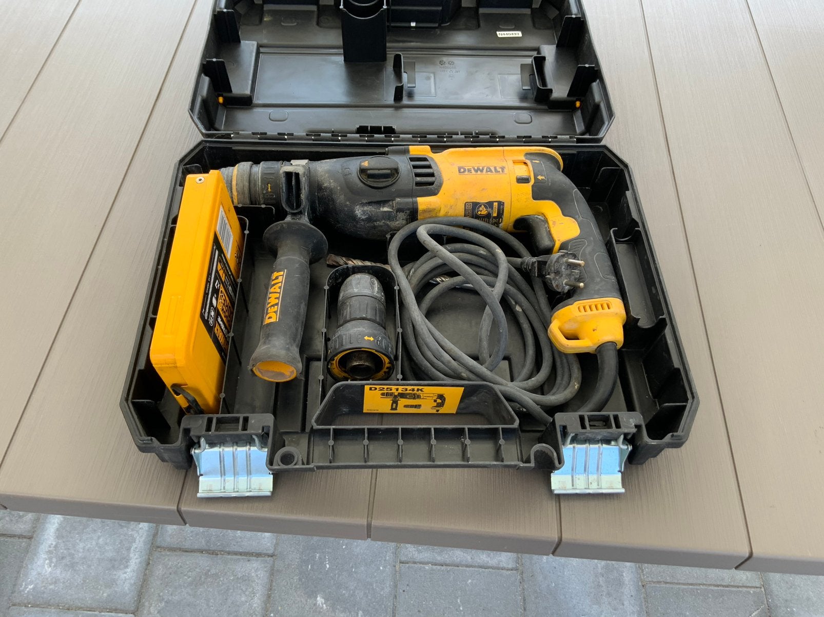 Klopboormachine dewalt, Doe-het-zelf en Bouw, Ophalen, Zo goed als nieuw