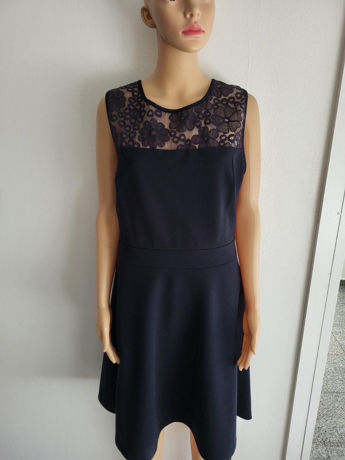 LolaLiza elegante jurk, Vêtements | Femmes, Habits de circonstance, Enlèvement ou Envoi, Taille 42/44 (L)