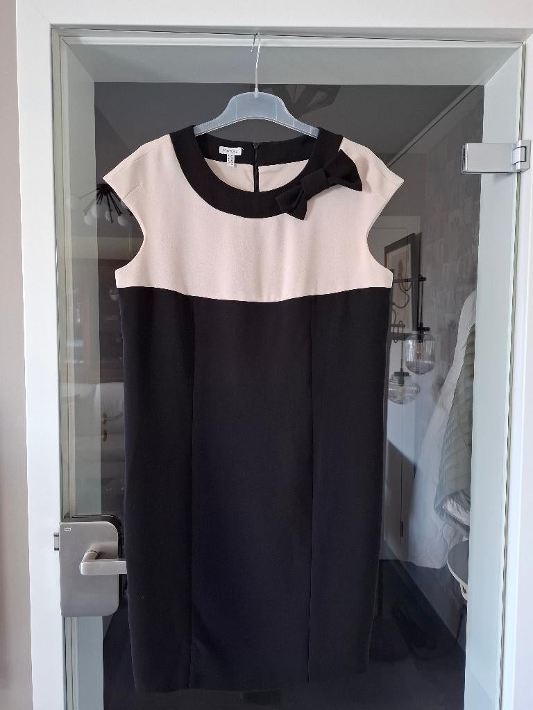 Jurk van Mayerline maat 44., Kleding | Dames, Jurken, Mayerline, Zwart, Maat 42/44 (L), Ophalen of Verzenden