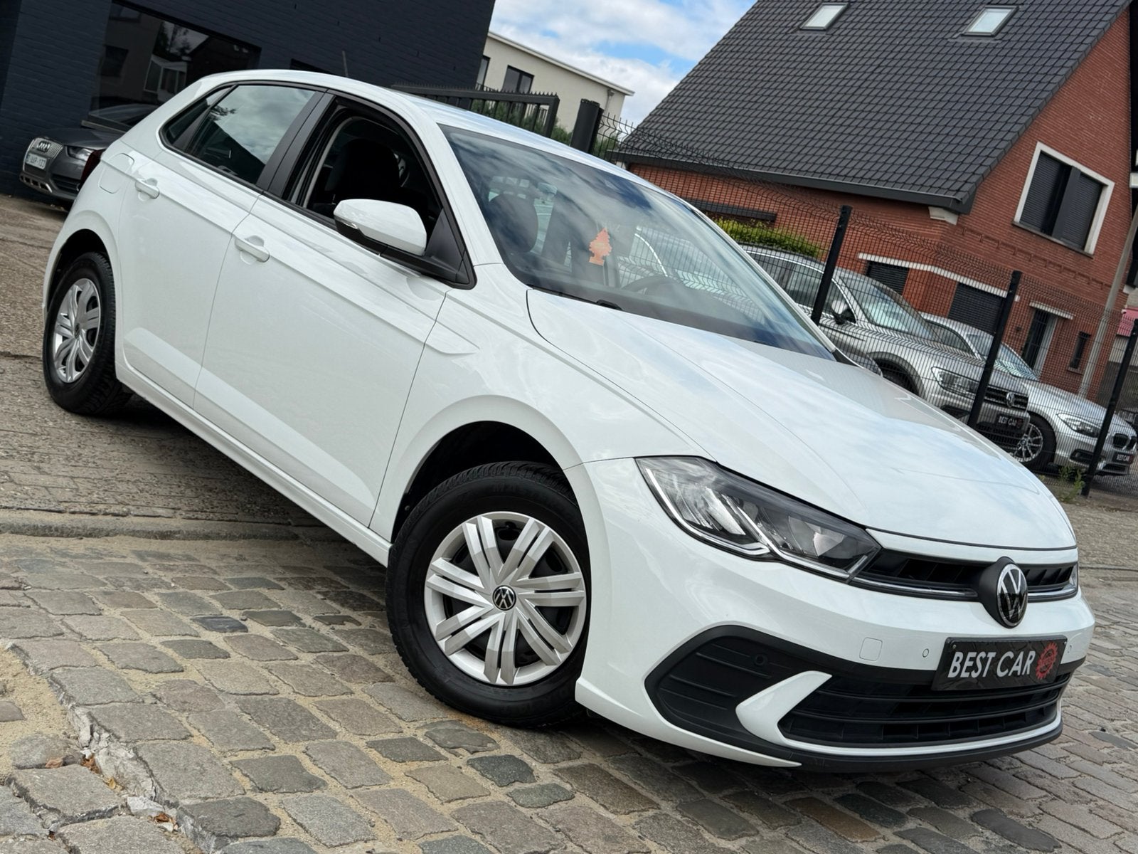 VW Polo 1.0i * CarPlay * Garantie, Auto's, Stof, Euro 6, Multifunctioneel stuurwiel, Wit