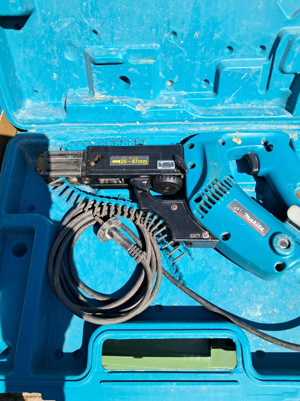Makita gyproc vijsmachiene, Doe-het-zelf en Bouw, Gereedschap | Boormachines, Ophalen