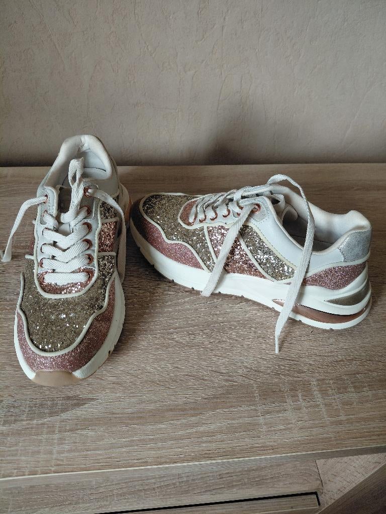 Sneakers tamaris 36, Ophalen, Zo goed als nieuw, Sneakers