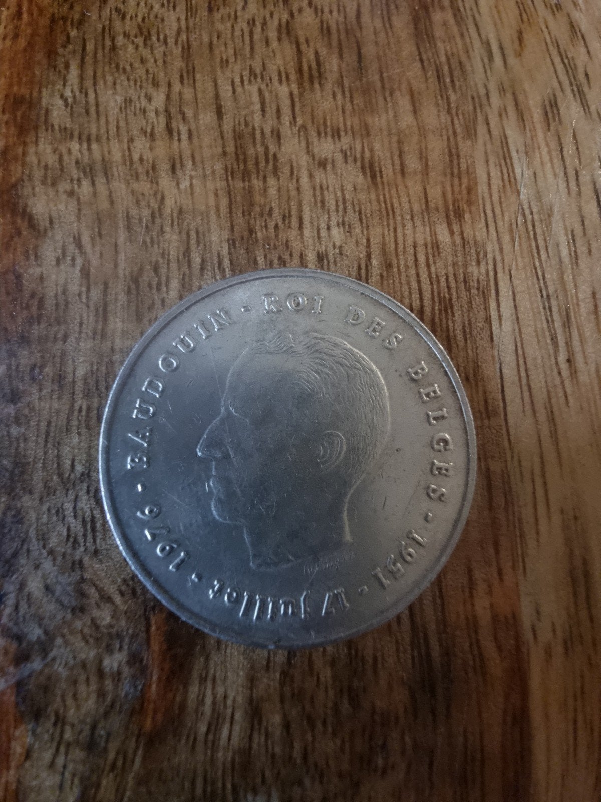 muntstuk van 250 Belgische frank jaartal 1976, Ophalen