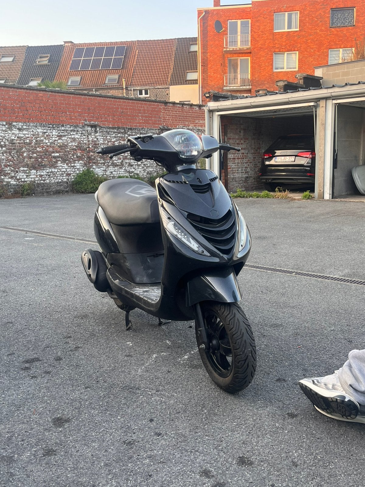 Scooter Onderhoud & Herstelling aan mooi prijs -Gent, Fietsen en Brommers, Ophalen of Verzenden, Zo goed als nieuw