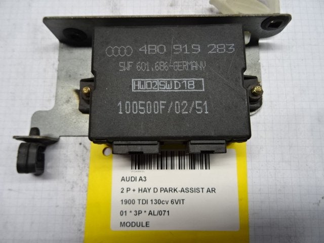 UNITE ELECTRONIQUE Audi A3 (8L1) (4B0919283), Utilisé, Audi