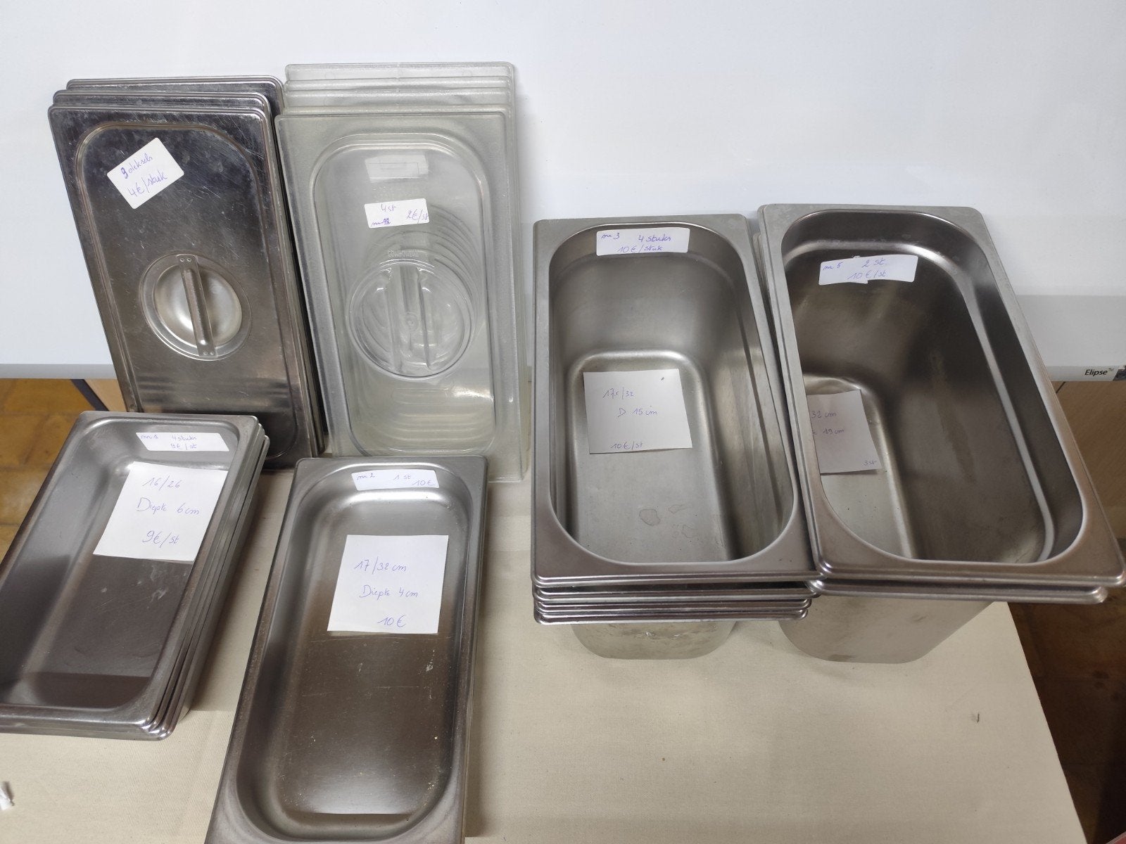Inox bakken. Verschillende modellen., Ophalen