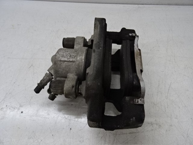 ETRIER DE FREIN AVANT DROIT BMW 1 serie (F20), Utilisé, BMW