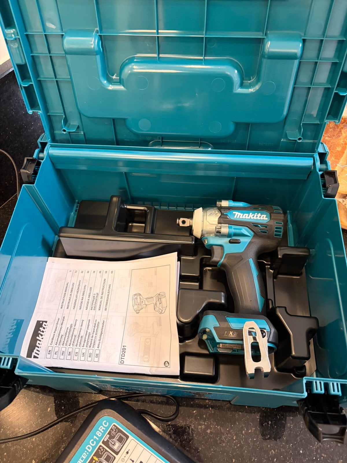 Makita dtw300, Ophalen, Zo goed als nieuw