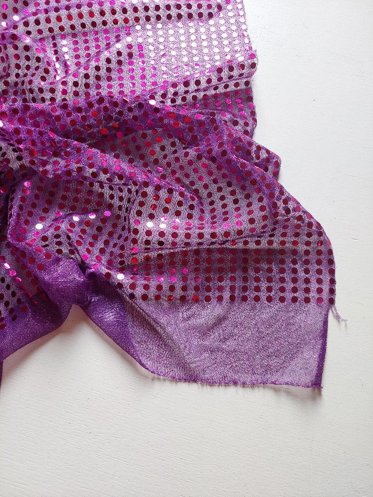 6501) 4 mètres de paillettes violettes, Hobby & Loisirs créatifs, Neuf, Polyester, 200 cm ou plus, Enlèvement ou Envoi