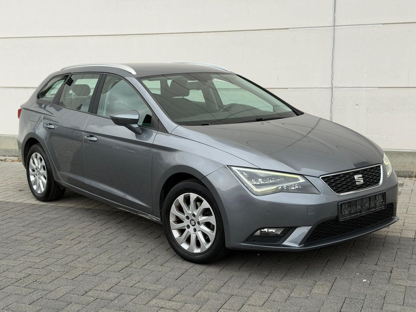 Seat Leon ST 1.4i* benzine+cng 1ste eigenaar topwagen, Auto's, Seat, Euro 6, Leon, Bedrijf, Zilver of Grijs