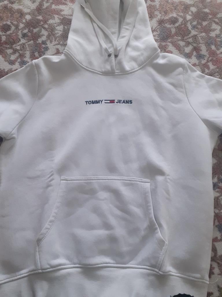 Hoody, Ophalen