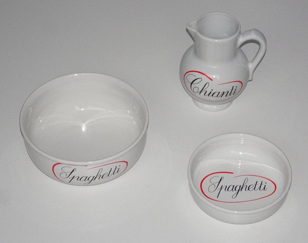 Servies spaghetti en wijnkruik van Revol (Fr), NIEUW, Overige merken, Nieuw, Ophalen of Verzenden, Overige stijlen