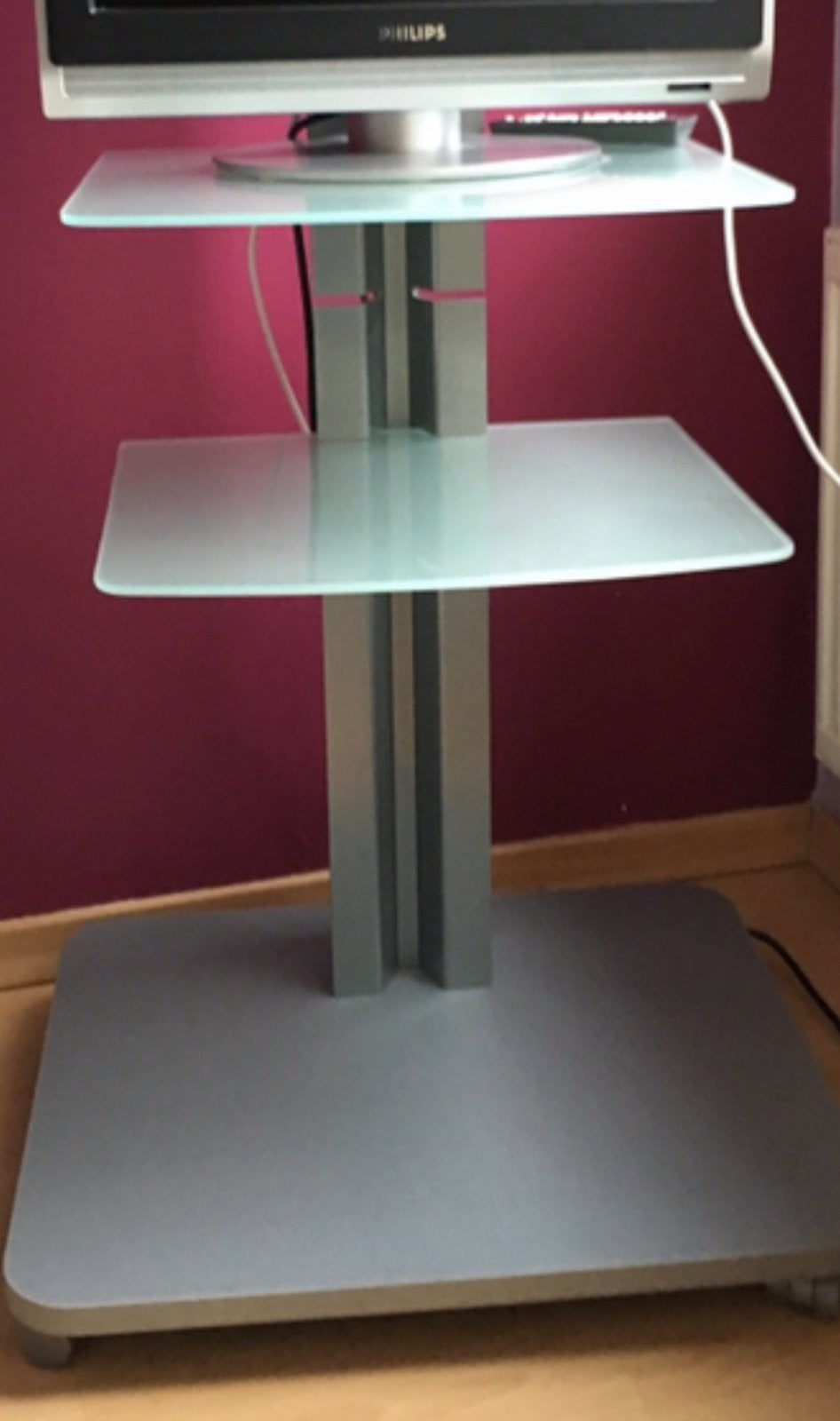 Design metallic tv meubel ( zonder tv), Ophalen, Zo goed als nieuw
