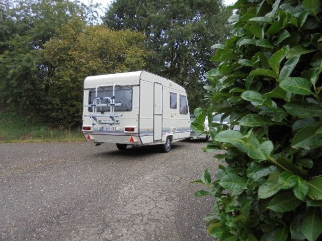 adria 380,treinzit,stapelbed,,douche,wc,nieuwe tent,luifel, Jusqu'à 4, Entreprise, Jusqu'à 4 m, 750 - 1000 kg