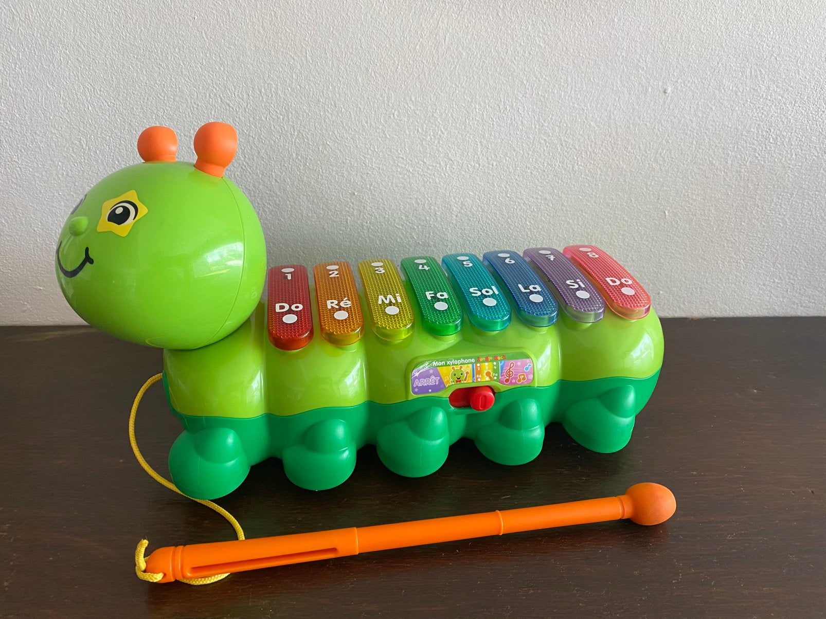 Speelgoed rups met muziek, Kinderen en Baby's, Ophalen, Zo goed als nieuw